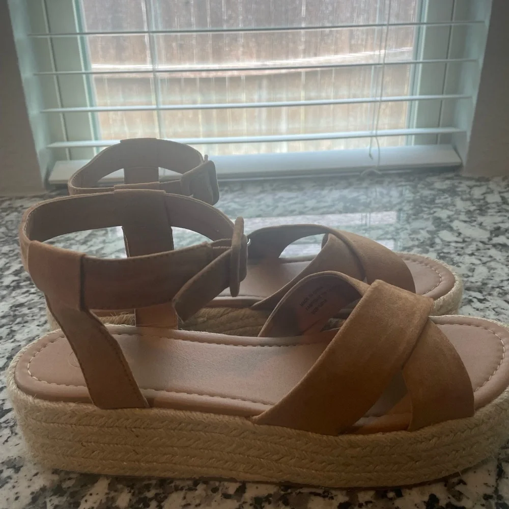 Urban outfitters Women's Tan Suede Espadrille Platform Sandals